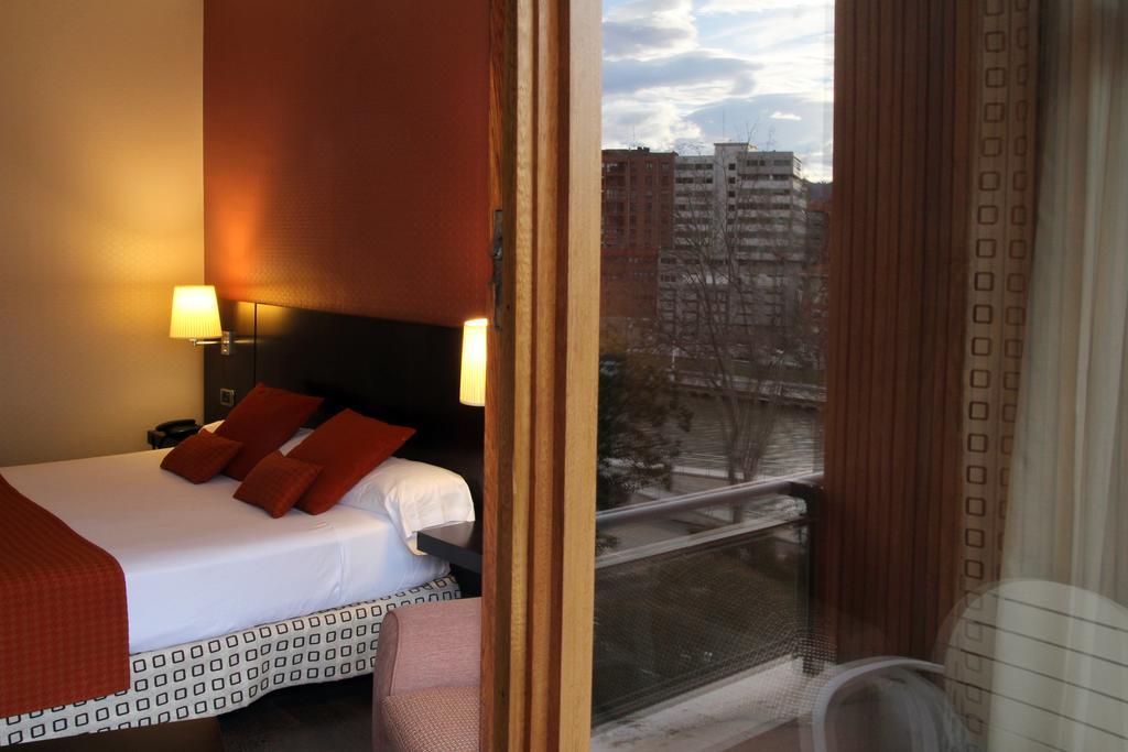 Hotel Conde Duque Bilbao Bagian luar foto