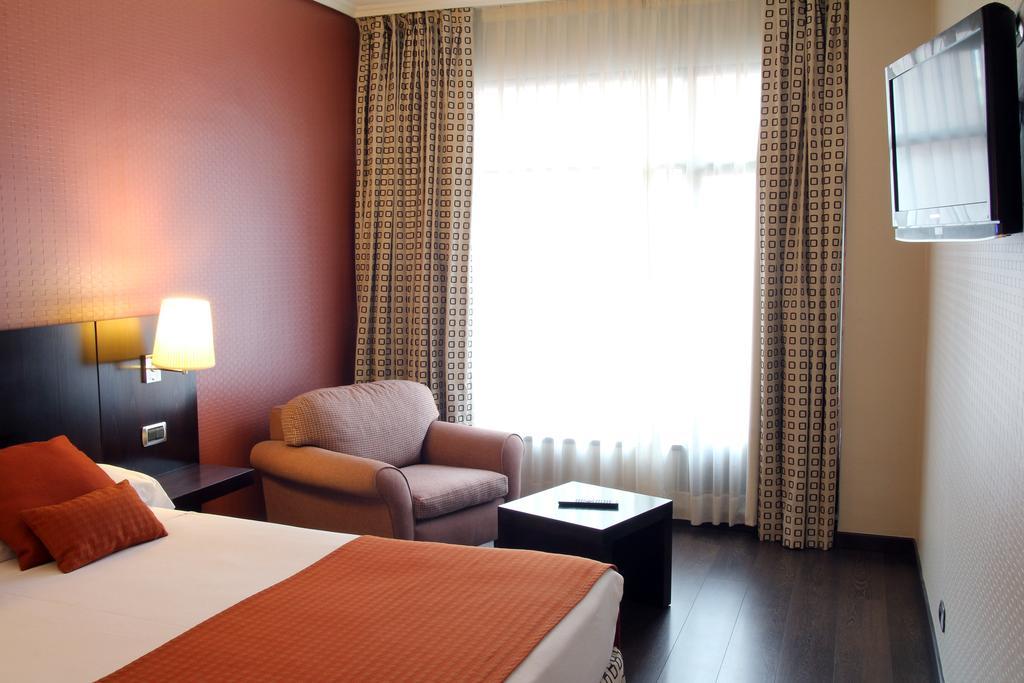 Hotel Conde Duque Bilbao Bagian luar foto