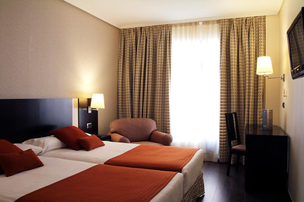 Hotel Conde Duque Bilbao Bagian luar foto